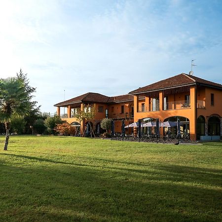 Equirelais Hotel Lomnago Luaran gambar