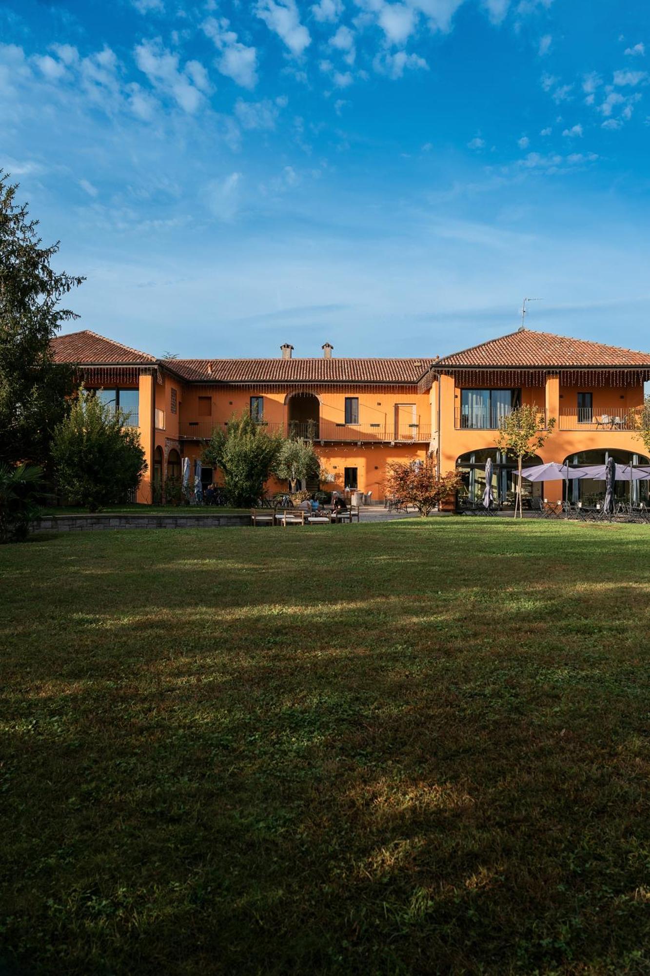 Equirelais Hotel Lomnago Luaran gambar
